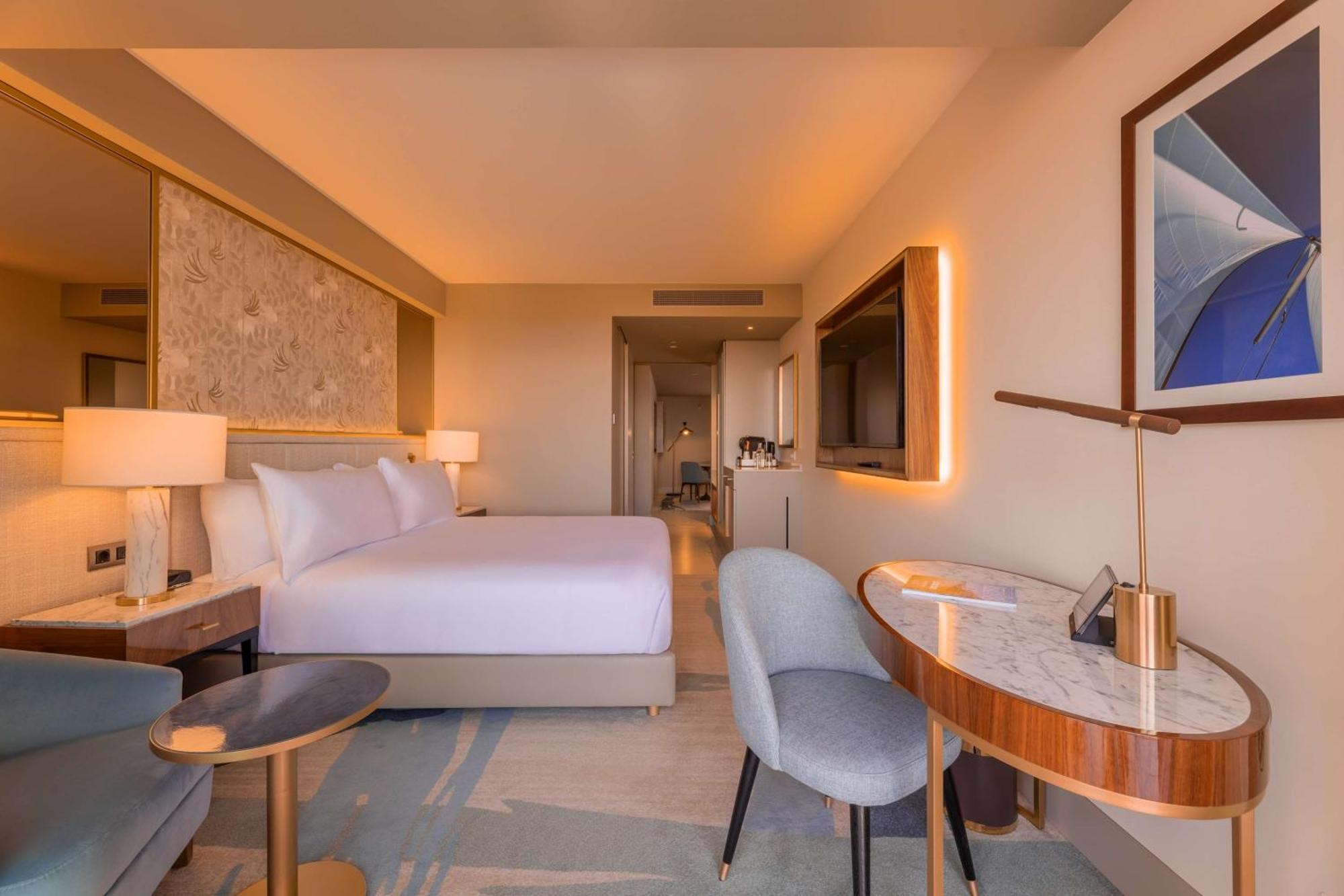 Legacy Hotel Cascais, Curio Collection By Hilton ภายนอก รูปภาพ