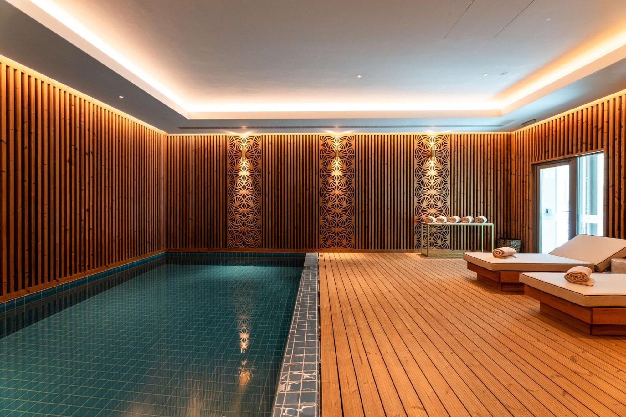 Legacy Hotel Cascais, Curio Collection By Hilton ภายนอก รูปภาพ